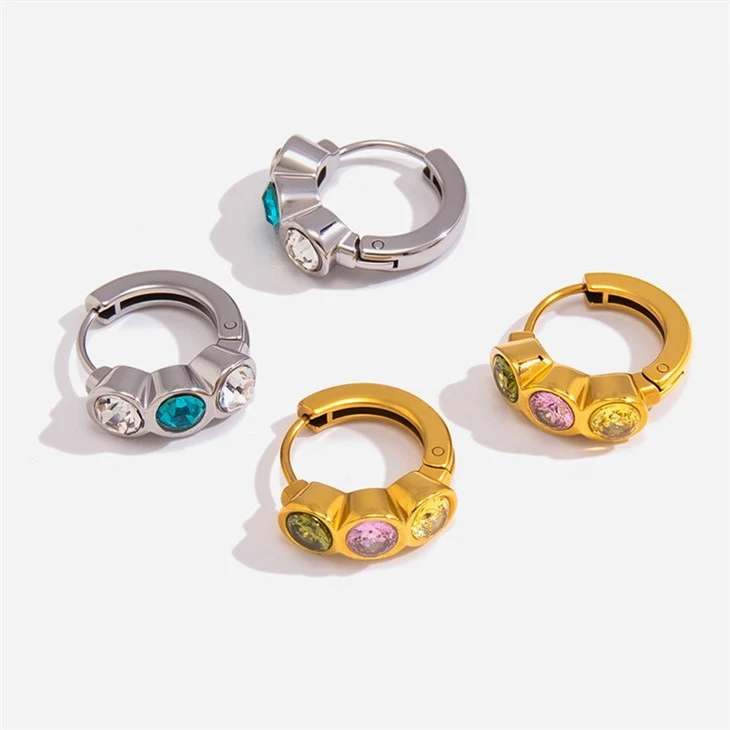 Warna Musim Bunga CZ Huggie Hoops